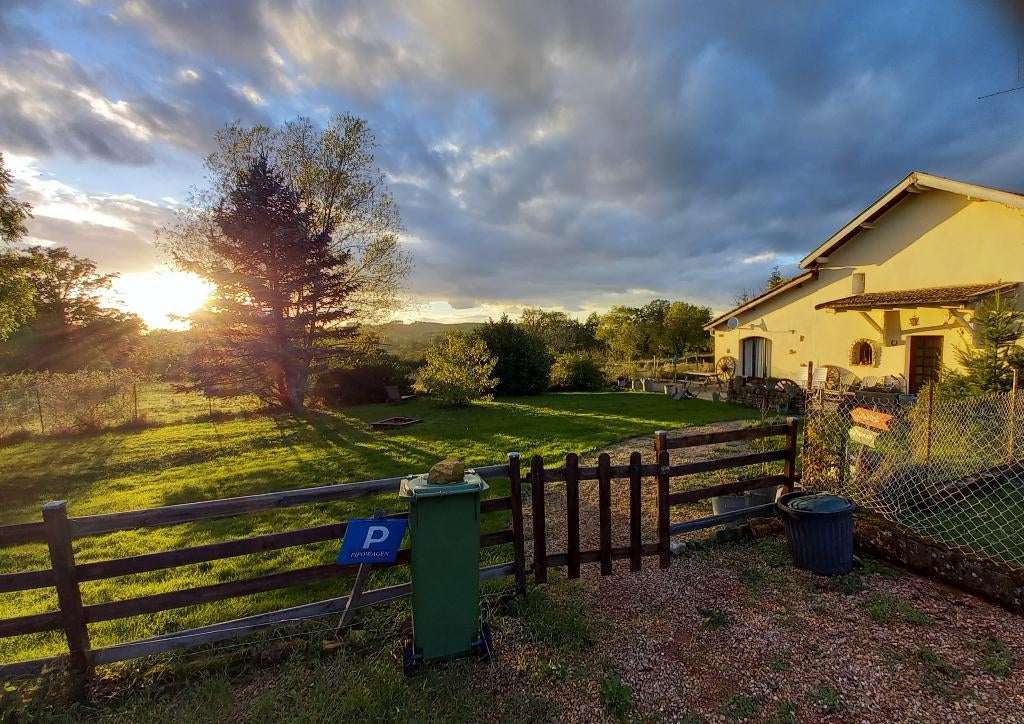 Huis te koop Zuid-Bourgogne, Colombier-en-Brionnais, Frankrijk, Woonhuis, Verkoop zonder makelaar