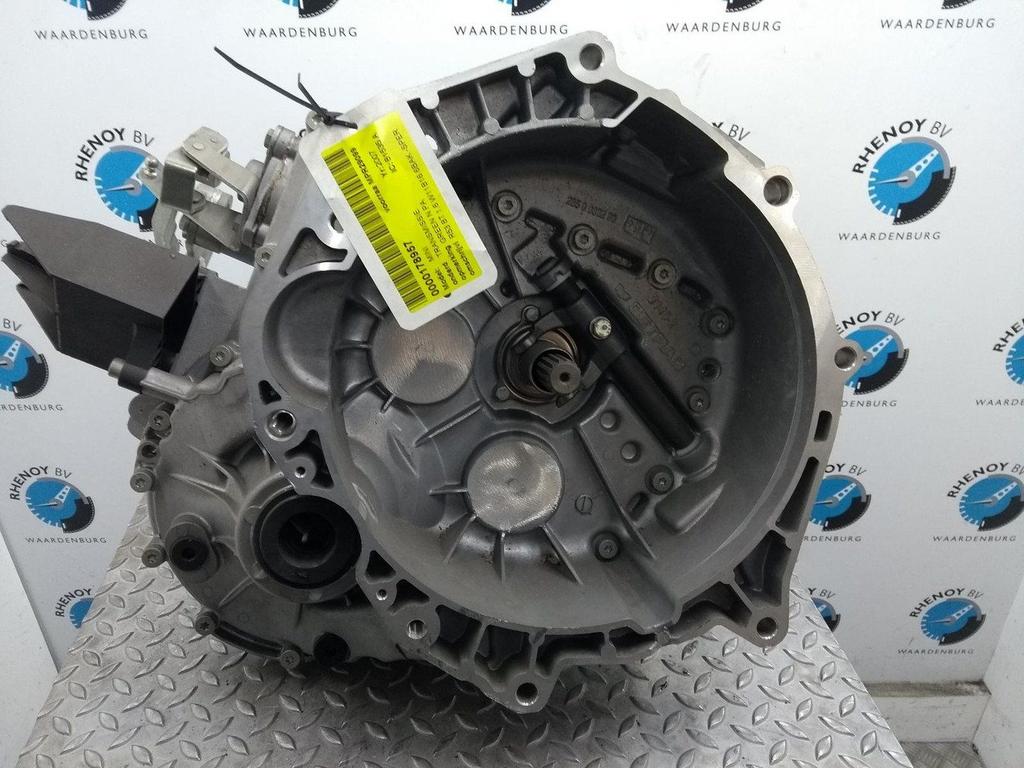 MINI (BMW) MINI TRANSMISSIE / VERSNELLINGSBAK 2007, Auto-onderdelen, Ophalen of Verzenden, Gebruikt, Stiba lid