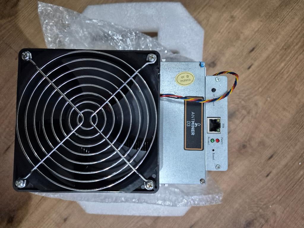 Bitmain Antminer D3 (19.3 GH/s) + APW3++ Voeding, Ophalen, Minder dan 4 GB, 8 GB, Minder dan 2 Ghz