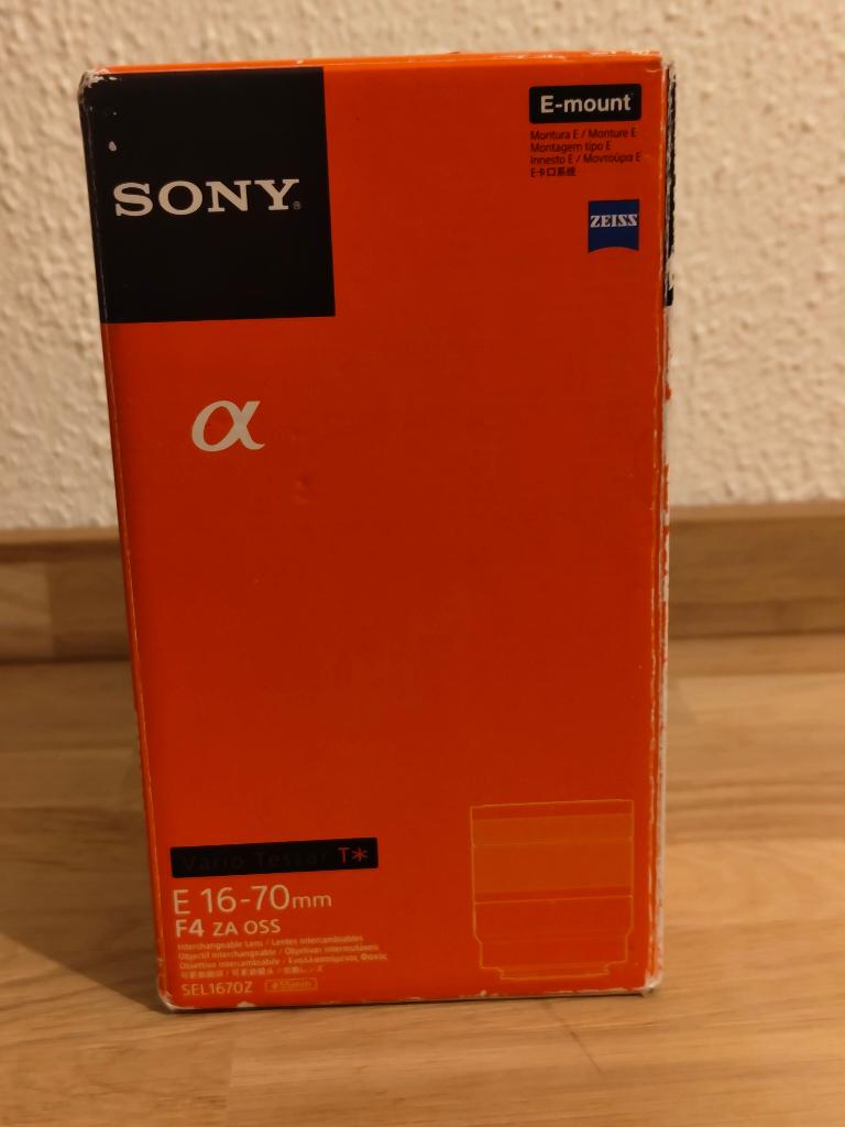 Sony 16-70mm f/4 ZA OSS – Defect (OSS-storing), Audio, Tv en Foto, Fotografie | Lenzen en Objectieven, Ophalen of Verzenden, Niet werkend