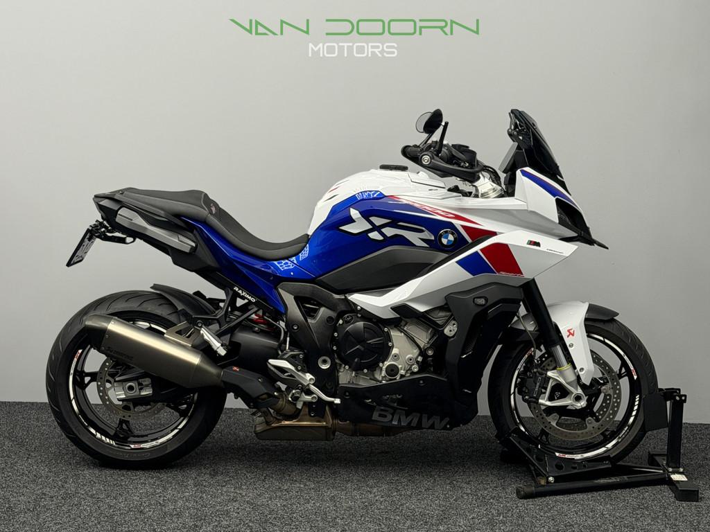 BMW S 1000 XR | Akrapovic | 2021 | 31DKM | Full option! | S1