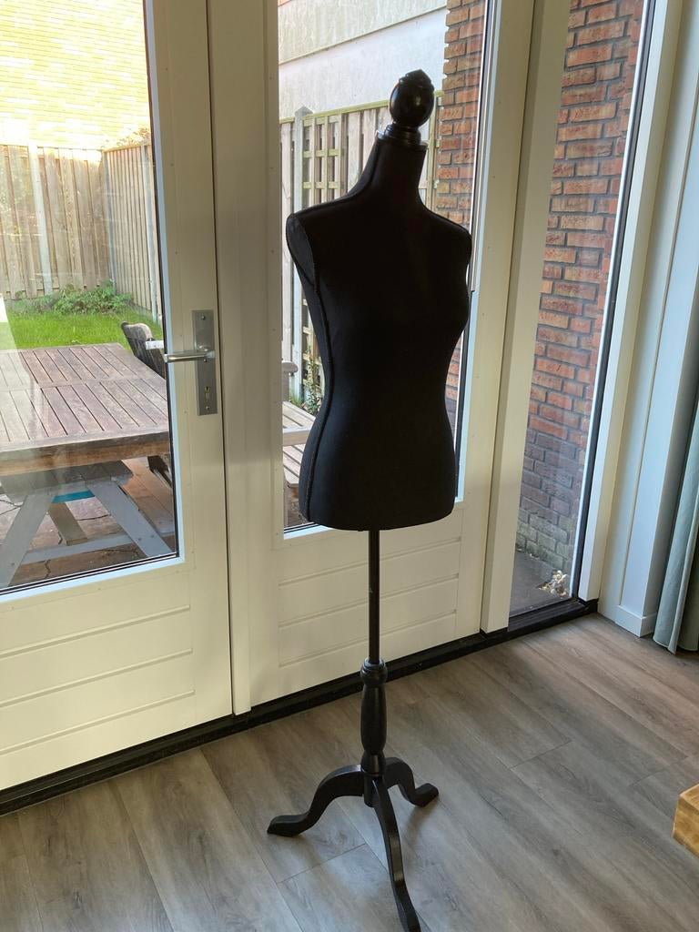 Paspop zwart, in hoogte verstelbaar (132-166cm), Ophalen, Gebruikt, Overige materialen, Volwassenen