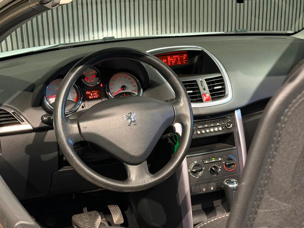 Peugeot 207 CC 1.6 VTi|Automaat|Airco|Nap|Cruise|, Auto's, Peugeot, Stof, Gebruikt, Zwart, 4 cilinders