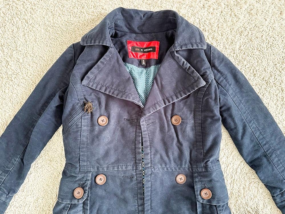 Mooie Bershka Jas (S) € 35,-, Kleding | Dames, Jassen | Zomer, Blauw, Zo goed als nieuw, Maat 36 (S), Bershka