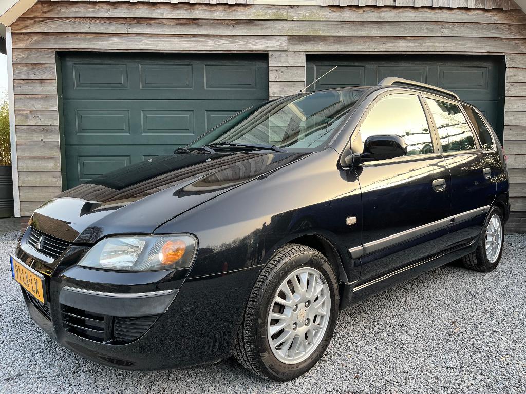 Mitsubishi Space Star 1.8 MPI Shogun SE. Trekhaak. LM-velgen, Stof, Beige, 4 cilinders, 1834 cc