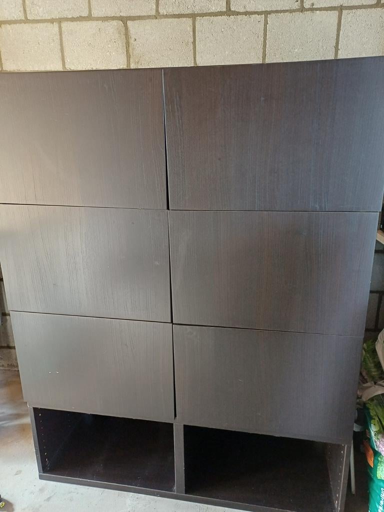 Gratis IKEA kast bruin, Huis en Inrichting, Kasten | Overige, Ophalen, Gebruikt