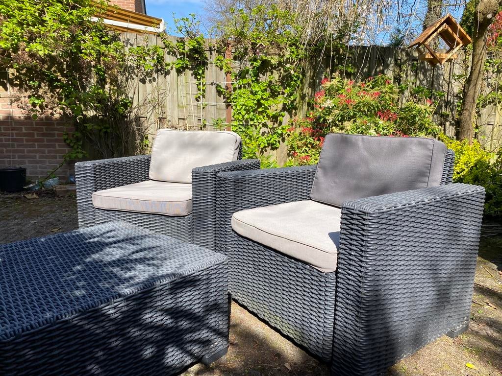 Antraciet tuinsetje, Kunststof, Zo goed als nieuw, Stoel, Tuinset