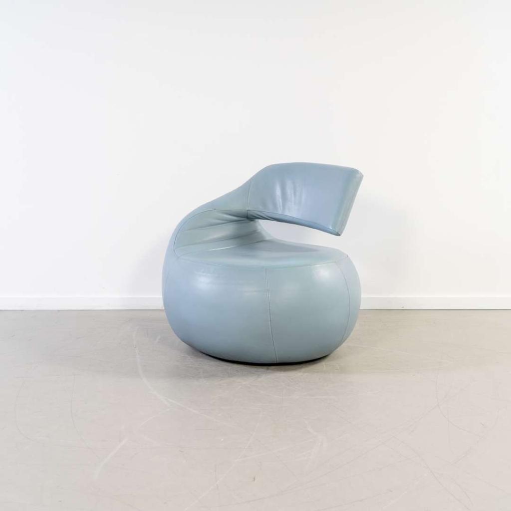 1x Leolux Gisa Fauteuil Draaibaar Lichtblauw – Leer, Huis en Inrichting, Fauteuils, Niet ingevuld, Niet ingevuld, Ophalen of Verzenden