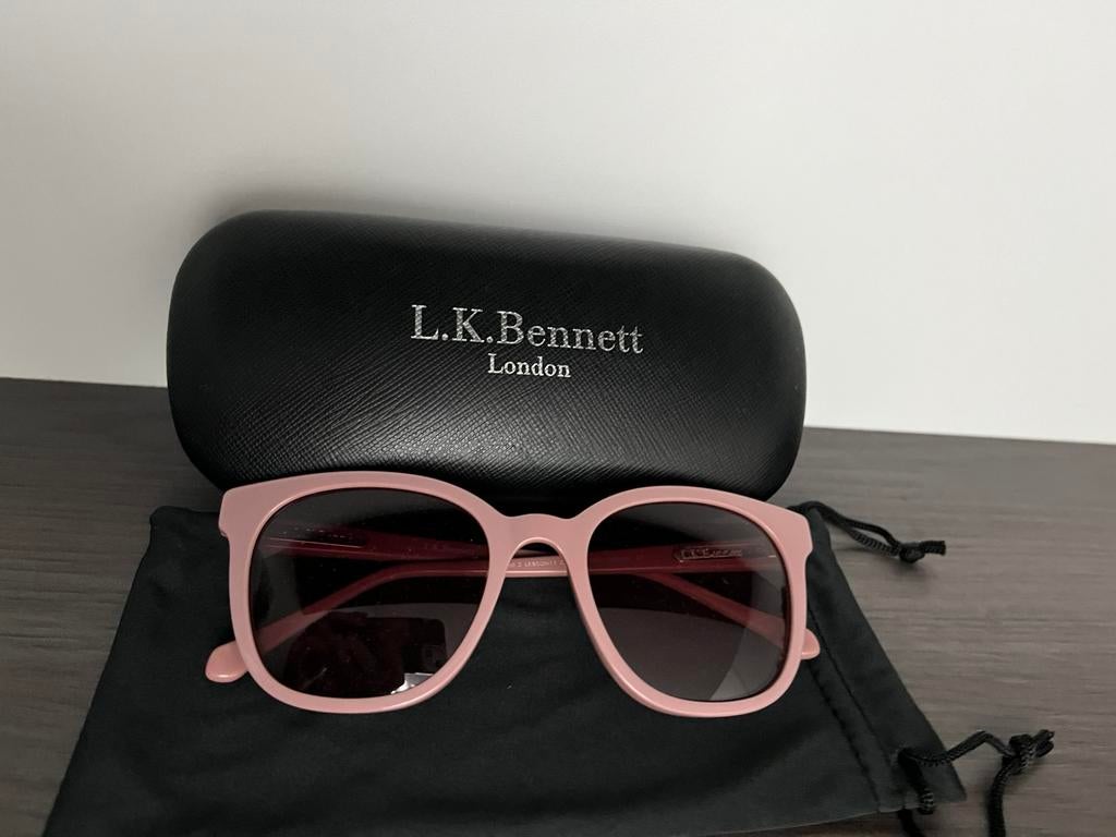 L.K. Bennett London zonnebril Rayban model nieuw Wow!, Overige merken, Zonnebril, Nieuw, Ophalen of Verzenden