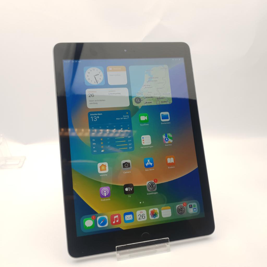 iPad 5th 128GB || IOS 16 | Nu voor maar € 129,99, Ophalen of Verzenden, Gebruikt, 10 inch, Bescherming voor- en achterkant