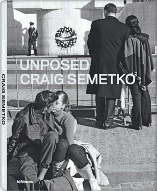 Craig Semetko Unposed. Foreword by Elliott Erwitt, Ophalen of Verzenden, Zo goed als nieuw, Grafische vormgeving