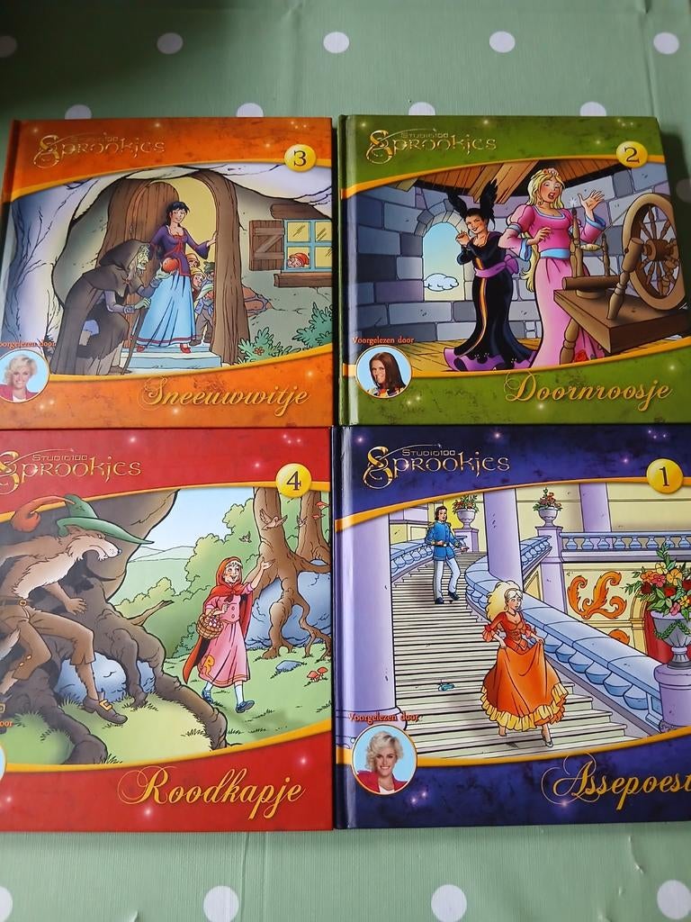 Studio 100 Sprookjesboeken met CD - Complete Set, Ophalen of Verzenden, Zo goed als nieuw