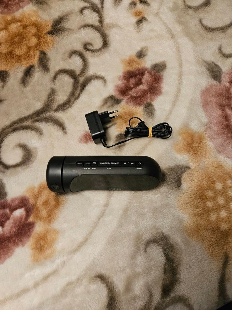 Medion Radio - Compact en Draagbaar, Ophalen, Zo goed als nieuw, Radio