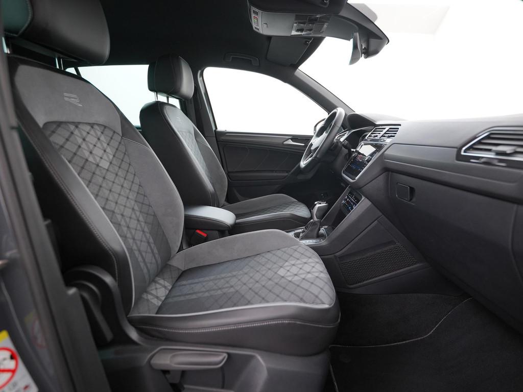 Volkswagen Tiguan 1.4 TSI eHybrid R Line | Park assist | Cam, 12 maanden, Stof, Euro 6, Grijs