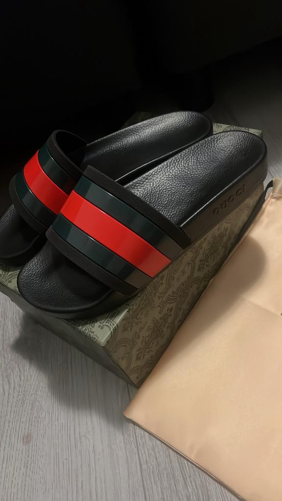 gucci slipper maat 43, Ophalen of Verzenden, Zo goed als nieuw, Zwart