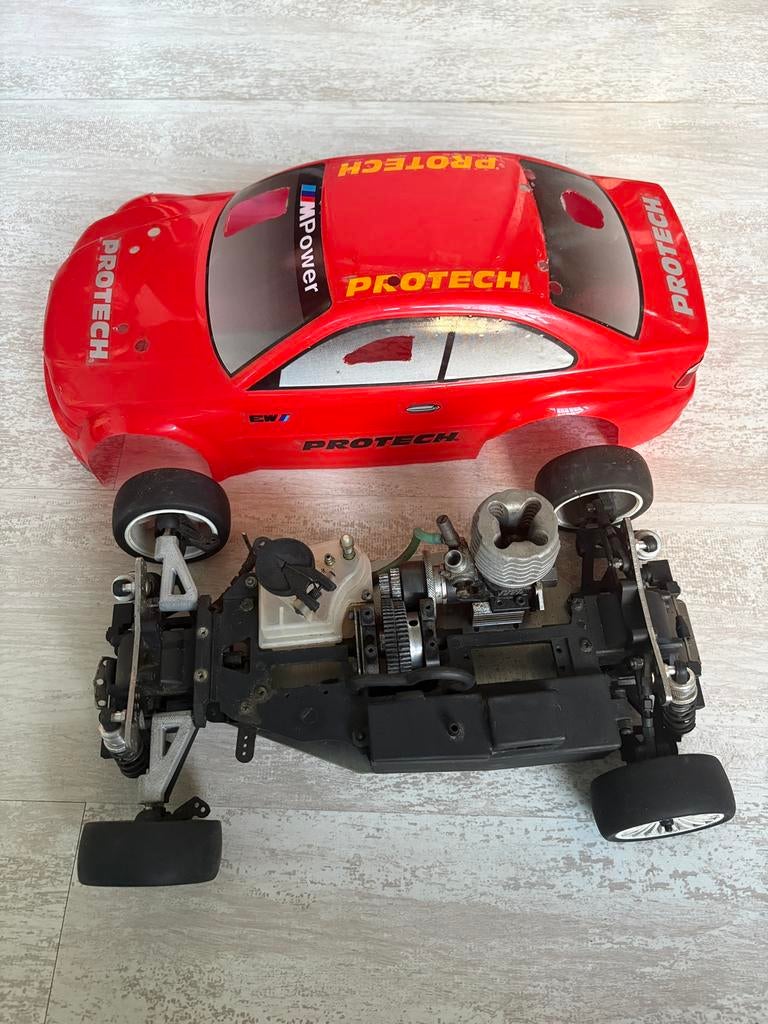 Vintage Protech ST-4 nitro RC auto met BMW kap, Hobby en Vrije tijd, Modelbouw | Radiografisch | Auto's, Gebruikt, Ophalen of Verzenden