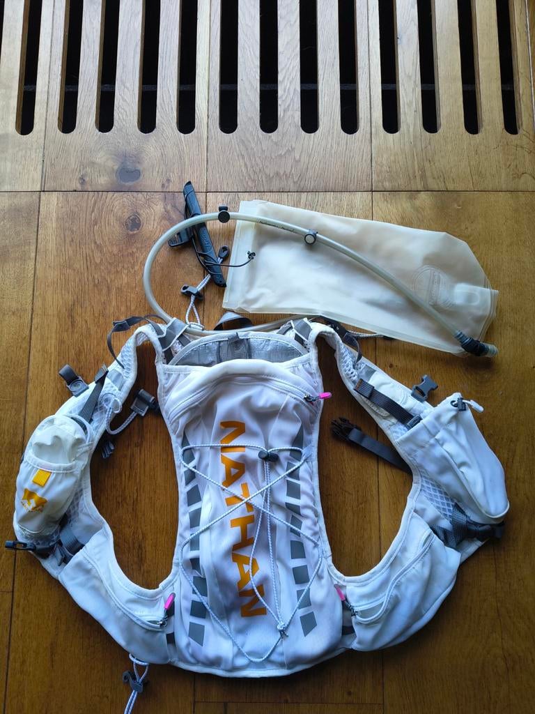 Nathan triatlon rugzak met waterzak - Zo goed als nieuw, Sport en Fitness, Overige Sport en Fitness, Zo goed als nieuw, Ophalen of Verzenden