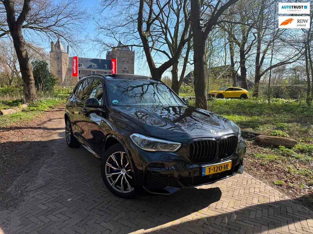 BMW X5 BMW X5 45e Plug-in Hybrid High Executive | 2022 | Lag, Auto's, BMW, Bedrijf, Te koop, X5, 360° camera, 4x4, ABS, Achteruitrijcamera