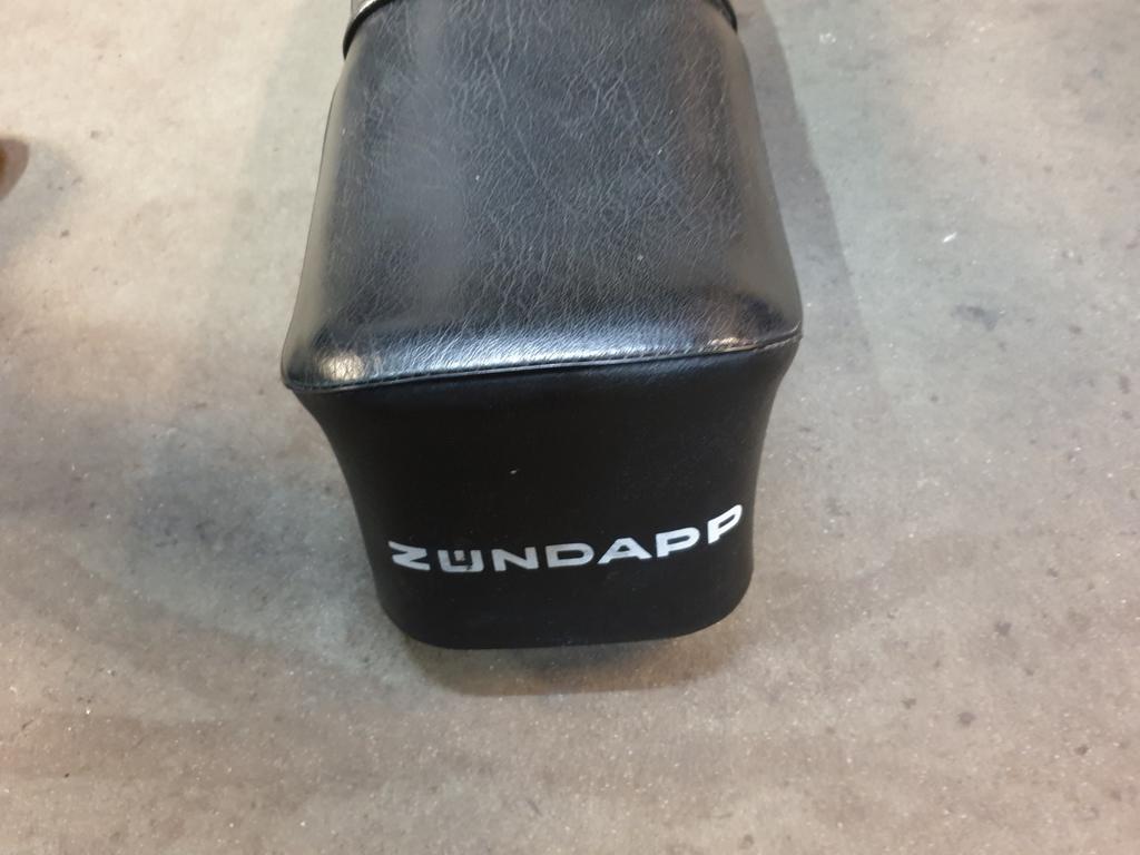 Zundapp c50 sport 517-21 1975., Fietsen en Brommers, Ophalen of Verzenden, Gebruikt, Zadel