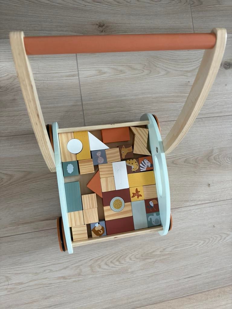 houten loopwagen met blokken, Ophalen, Zo goed als nieuw, Duw- of Trekspeelgoed