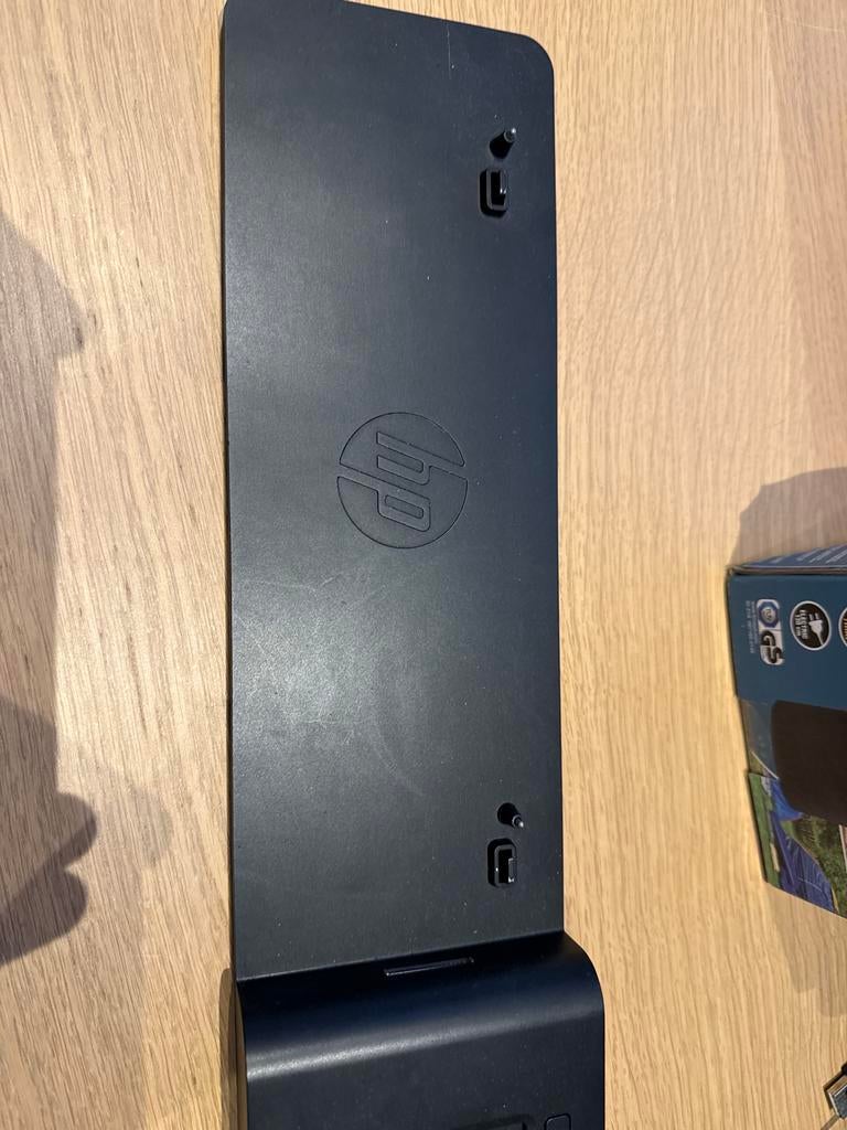 HP 2013 UltraSlim Docking Station - Laptop Dock, Computers en Software, Dockingstations, Ophalen of Verzenden, Zo goed als nieuw