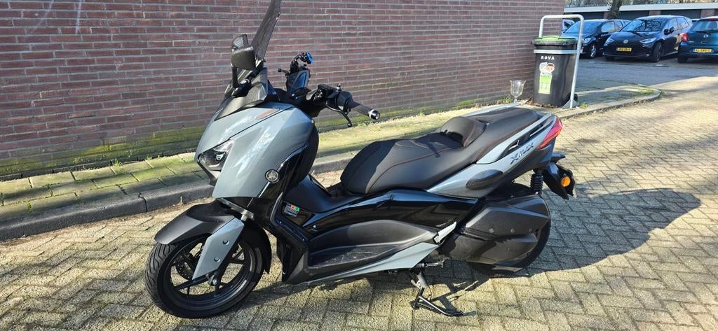 Yamaha XMAX 300 Techmax 2021, Particulier, Scooter