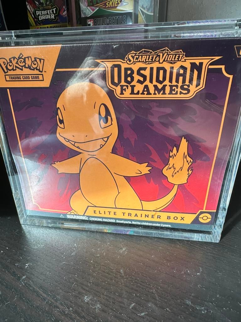 Pokemon obsidian flames etb super mint, Ophalen of Verzenden, Zo goed als nieuw, Boosterbox