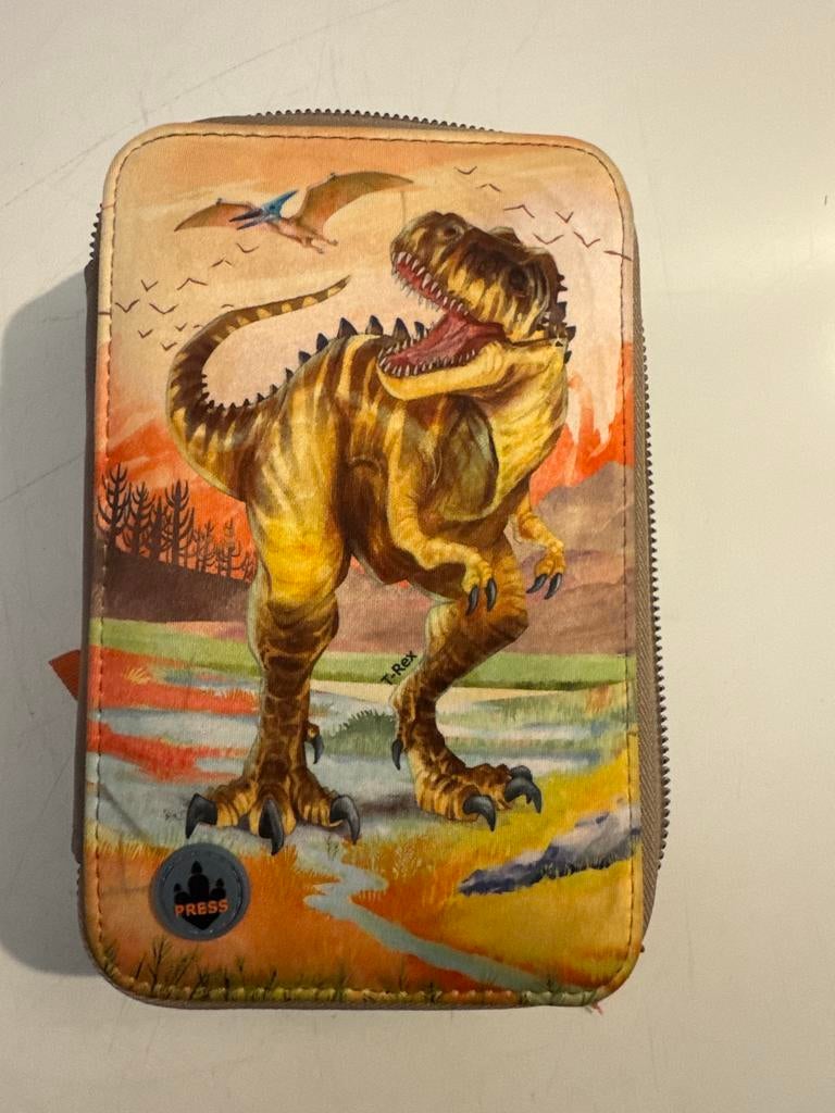 Depeche Dino world etui, Ophalen of Verzenden