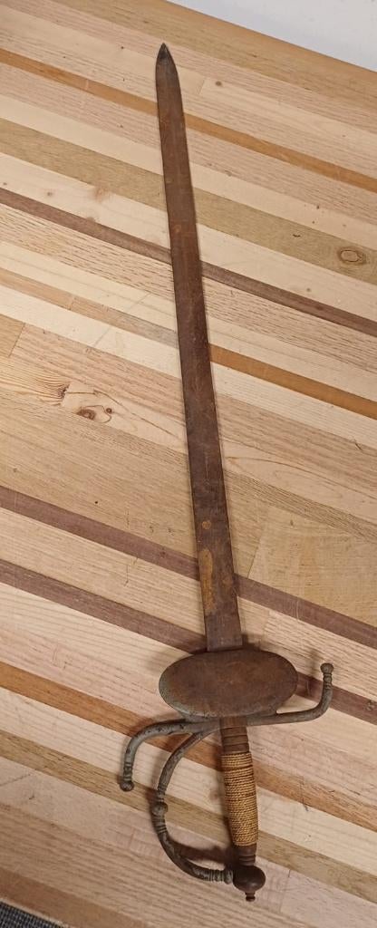 Vintage rapier / sabel, Ophalen of Verzenden, Overige soorten, Overige gebieden, Zwaard of Sabel