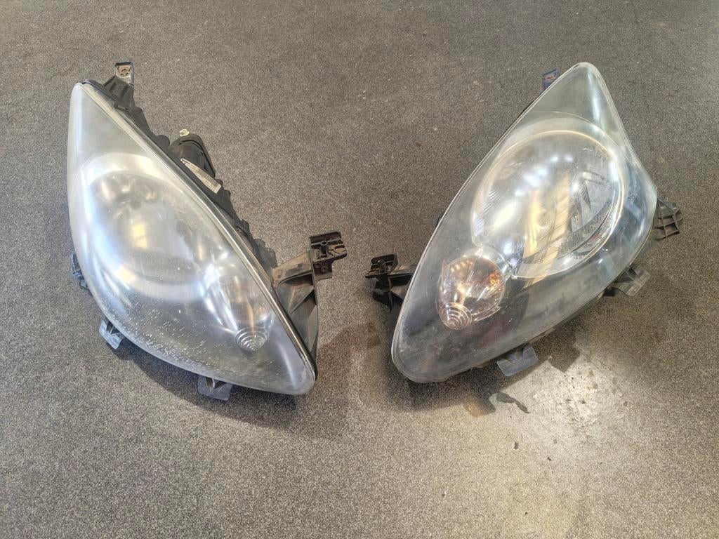 Toyota aygo Koplampen, Auto-onderdelen, Verlichting, Ophalen of Verzenden, Nieuw, Toyota