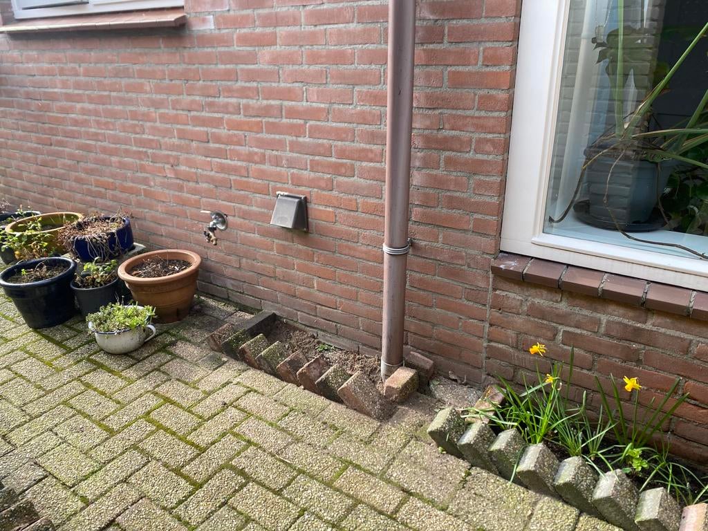 Tuinhulp aangeboden, Ophalen of Verzenden, Zo goed als nieuw, Hout, Minder dan 3 meter