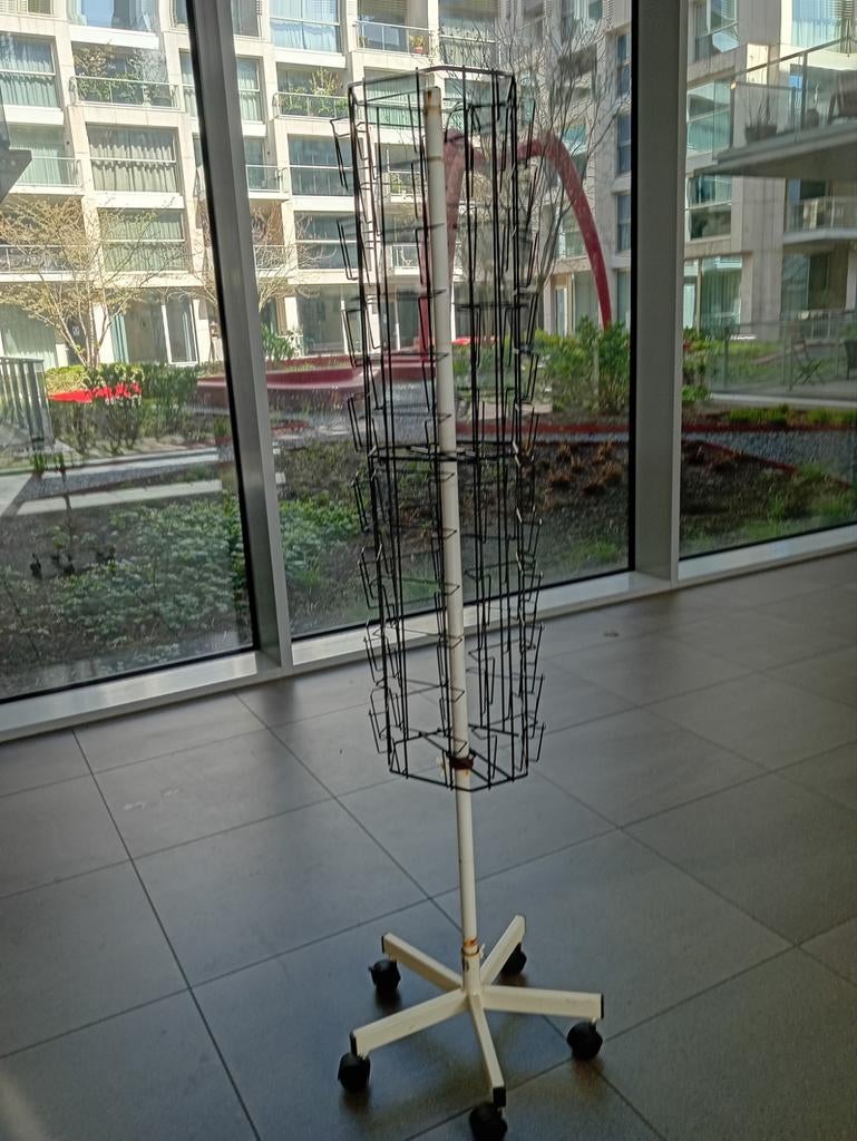 Draaibaar Kaartenrek / Kaartenhouder op wielen, Ophalen of Verzenden