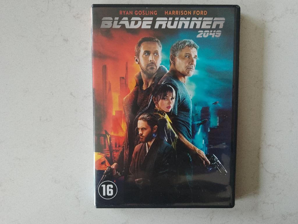 Blade runner 2049 - Denis Villeneuve, Vanaf 16 jaar, Ophalen of Verzenden, Zo goed als nieuw, Science Fiction