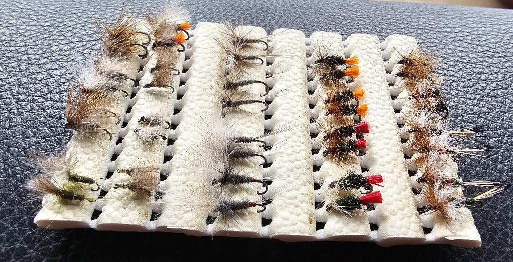 Setje Droge Vliegen voor Ardennen/Eifel gebied, Ophalen of Verzenden, Nieuw, Haak