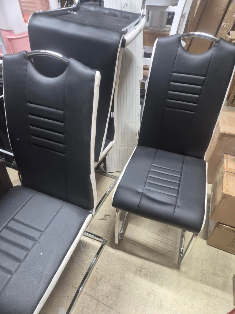 stoelen 4 stuks, Ophalen