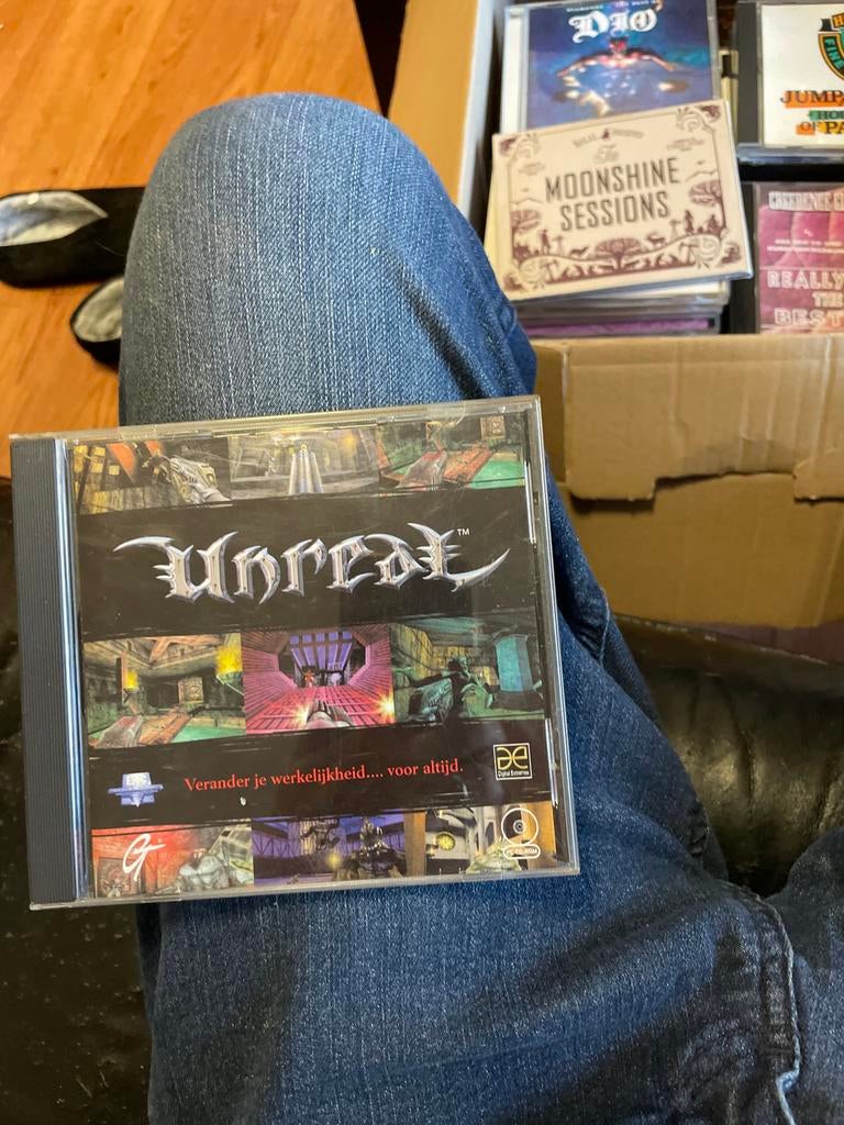 Unreal PC CD-ROM - Klassieke Sci-Fi Shooter, Spelcomputers en Games, Games | Pc, Gebruikt, Shooter, 1 speler, Vanaf 12 jaar, Ophalen of Verzenden