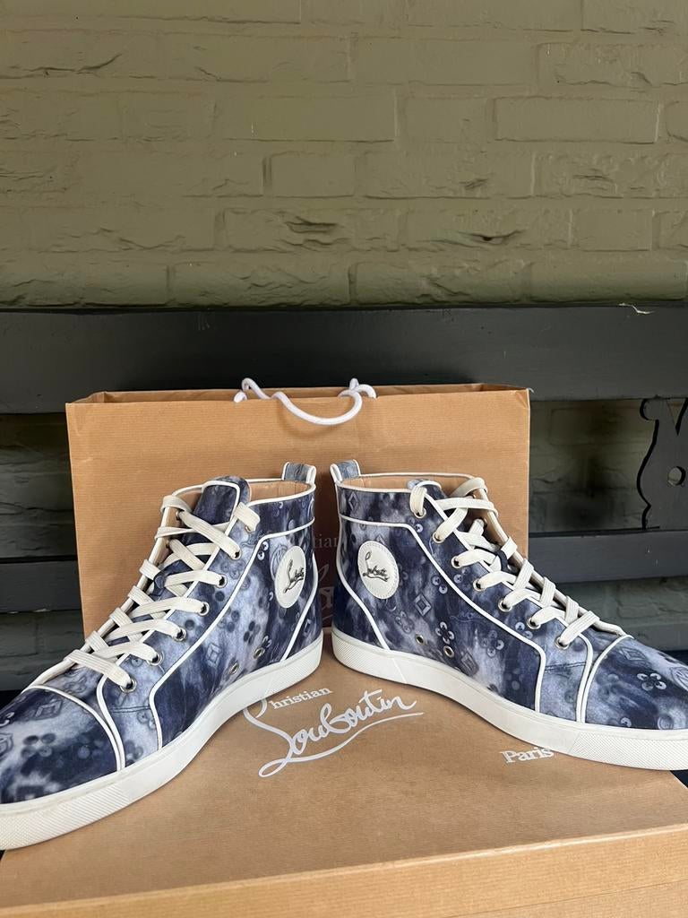 Christian Louboutin maat 43 inclusief factuur!, Ophalen of Verzenden, Zo goed als nieuw, Overige kleuren
