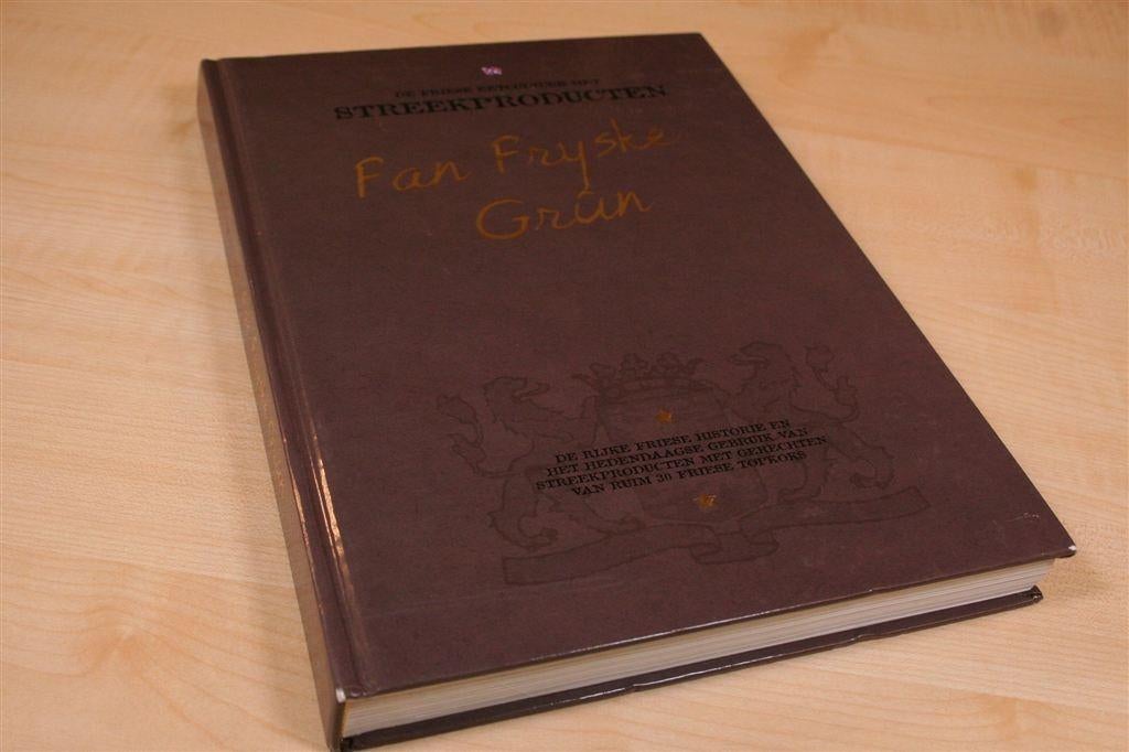Fries kookboek — Fan Fryske grûn — Streekproducten, recepten, Ophalen of Verzenden, Zo goed als nieuw, Italië