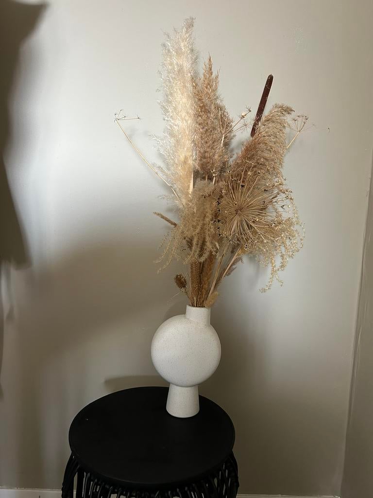 Vaas met droogbloemen, Ophalen, Zo goed als nieuw