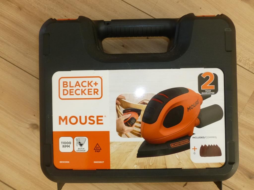 black decker BEW230K schuurmachine in koffer 55w 11000rpm, Ophalen of Verzenden, Nieuw, Minder dan 600 watt, Vlakschuurmachine