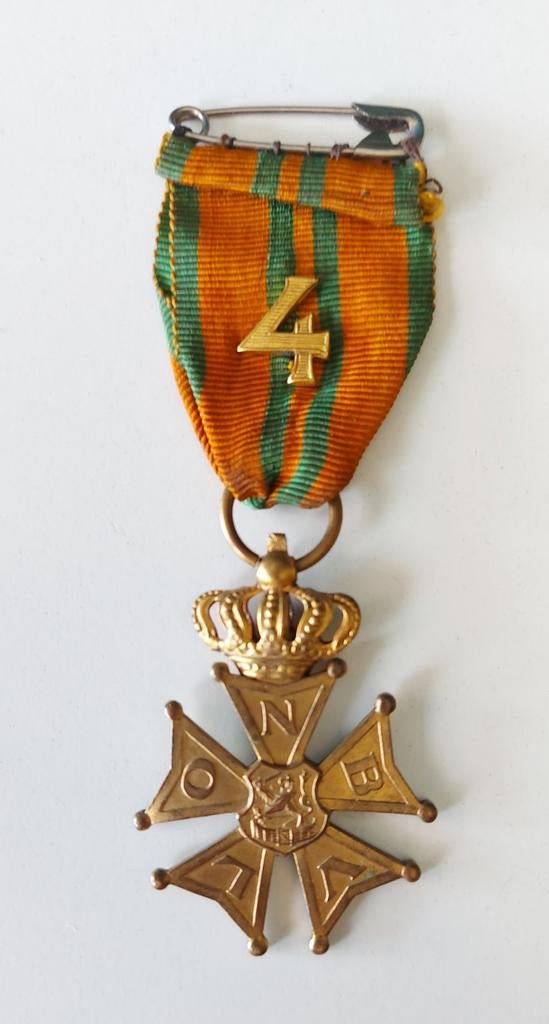 Oude medaille Nijmeegse Vierdaagse (1946), Verzenden, Overige materialen