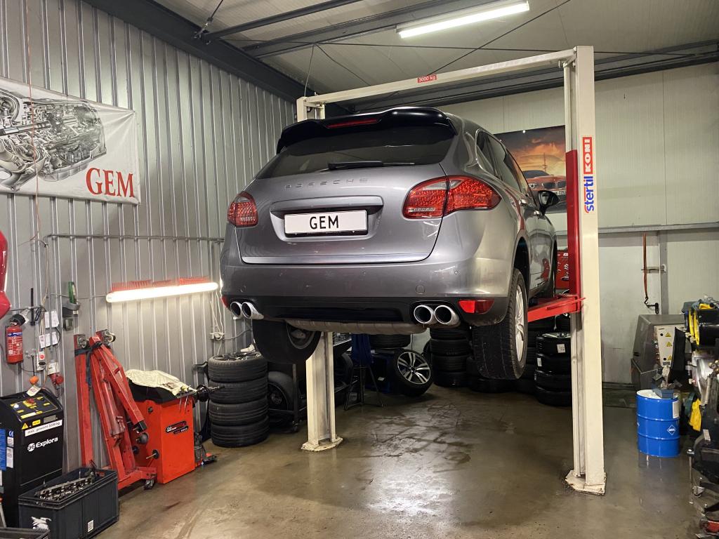 Porsche Cayenne tussenbak revisie! INCL GARANTIE!, Niet ingevuld, Niet ingevuld, Ophalen of Verzenden, BMW