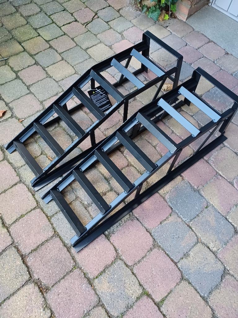 Oprijbokken set voor auto 2000 kg, 940 x 350 x 290., Ophalen, Zo goed als nieuw, Hydraulisch, Garagekrik