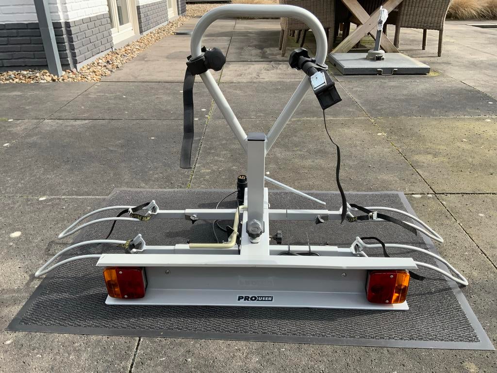 PRO-user Silverbike fietsdrager kantelbaar 2 fietsen, Auto diversen, Fietsendragers, Gebruikt, Trekhaakdrager, 2 fietsen, Ophalen