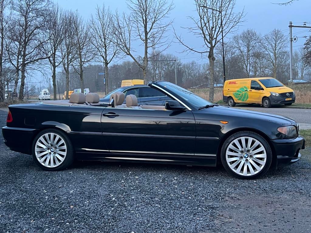 Bmw E46 320ci executive cabrio hardtop 6 cilinder !, Auto's, BMW, Achterwielaandrijving, Beige, Cabriolet, 4 stoelen