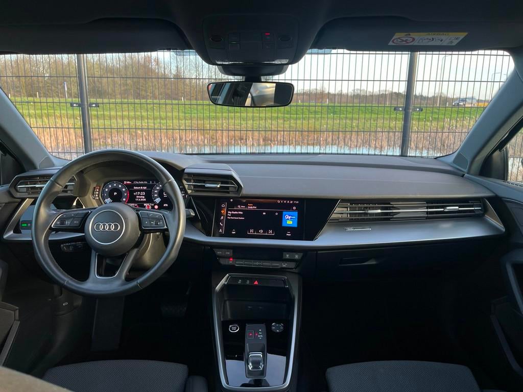 Audi A3 Sportback 30 TFSI Advanced edition | PDC | Carplay |, Stof, Gebruikt, Euro 6, Origineel Nederlands