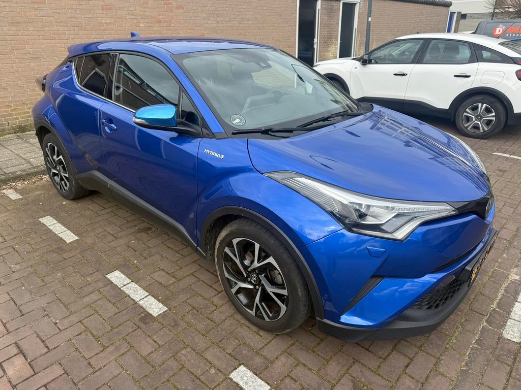 Toyota C-HR 1.8 Hybrid 122pk CVT 2019 Blauw, Auto's, Toyota, 725 kg, 4 cilinders, Blauw, 98 pk