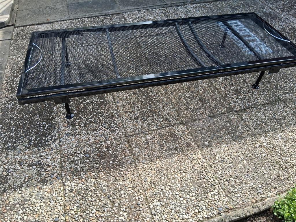 Gratis  1 persoons  bed ophalen  poten kunnen nog iets hoger, Huis en Inrichting, Slaapkamer | Bedden, Ophalen, Gebruikt, 90 cm