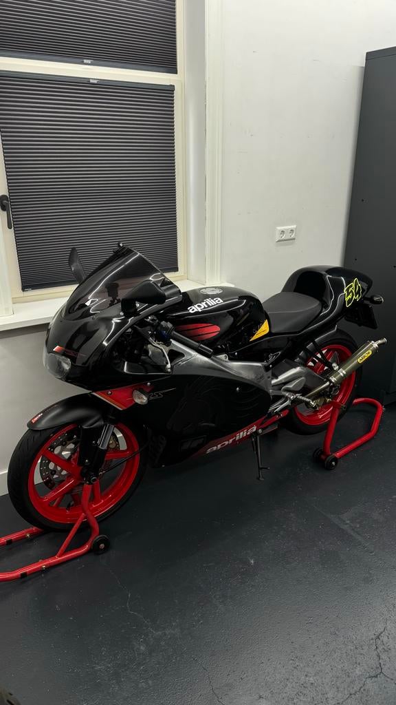 Aprilia RS 125 (2005)– A1– Zeer nette staat – Nieuwe banden!, Motoren, Sportuitlaat, Super Sport, Particulier, 125 cc
