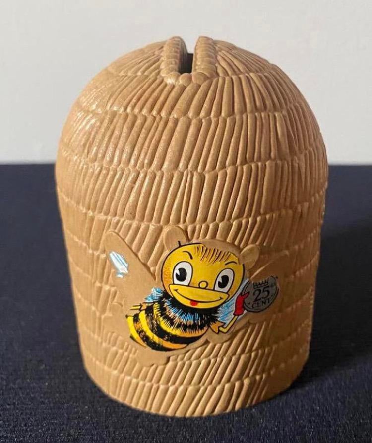 Spaarpot in vorm van bijenkorf van de Boerenleenbank., Ophalen of Verzenden, Zo goed als nieuw, Kunststof, Overige thema's